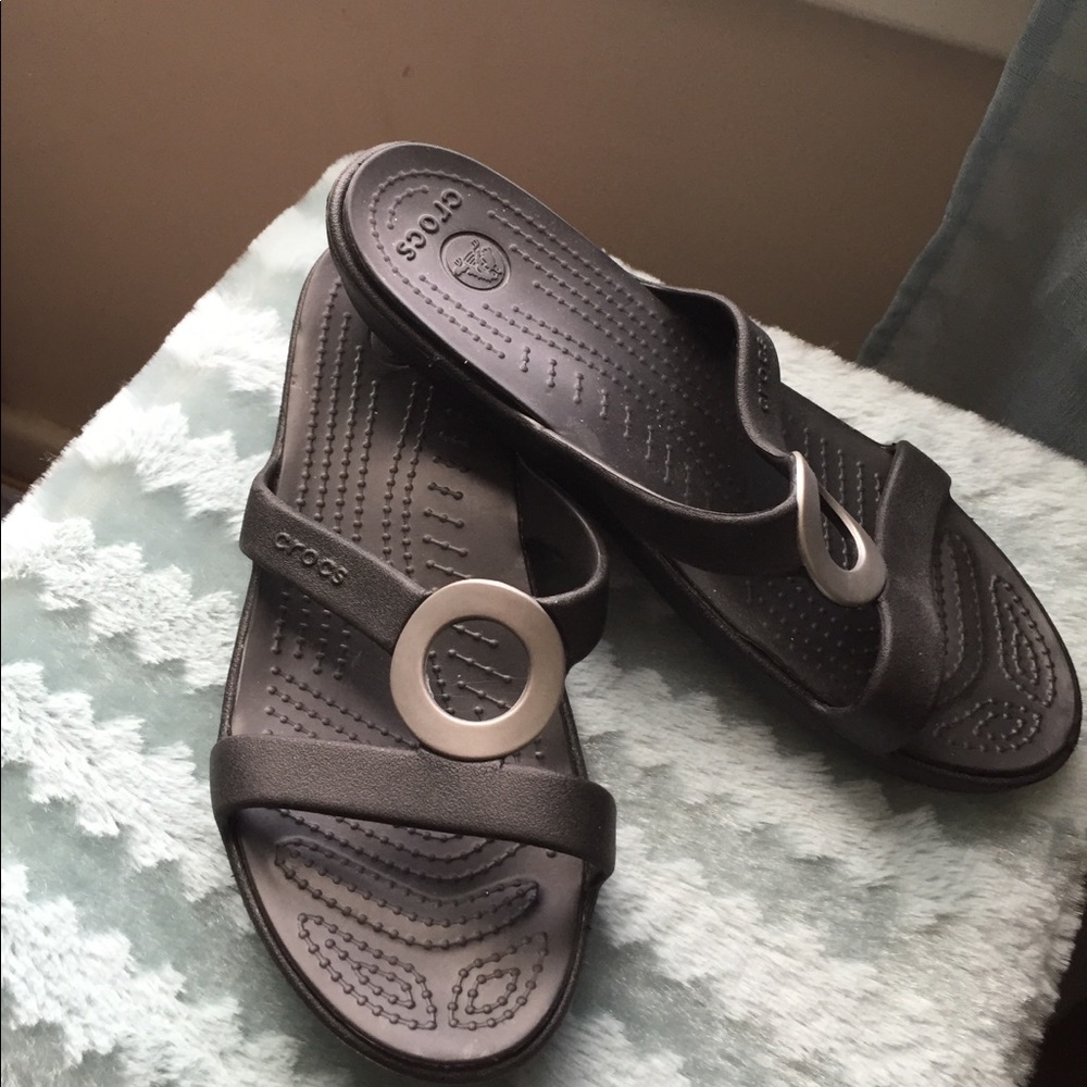 Crocs